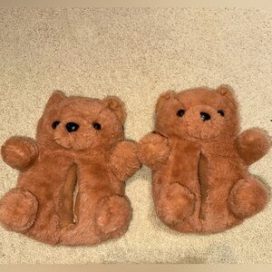 Aeropostale Brown Bear Slippers